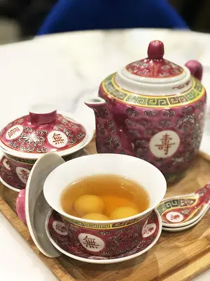 烏龍茶湯圓