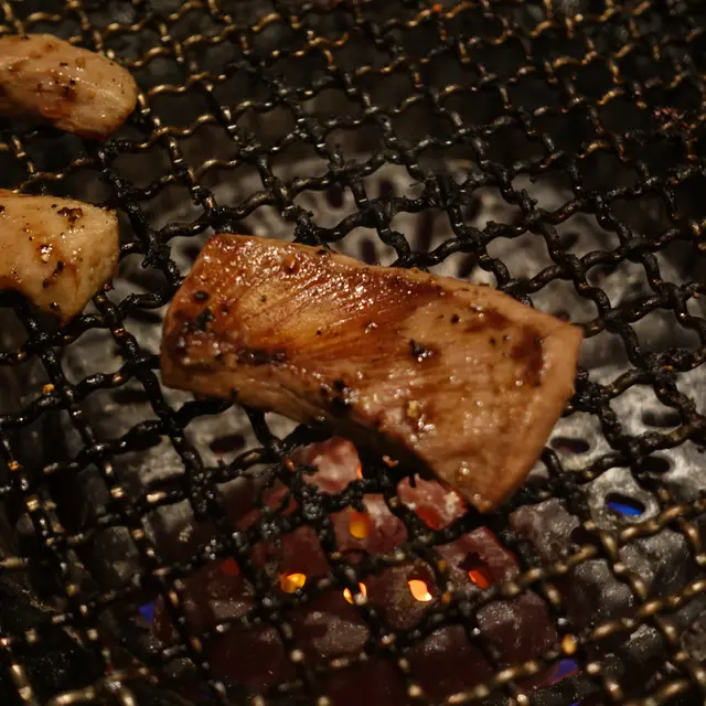 特選厚切鹽燒牛舌