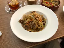 肥牛炒意粉