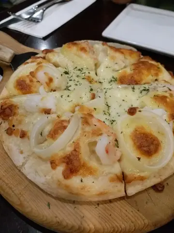 蒜蓉蝦pizza