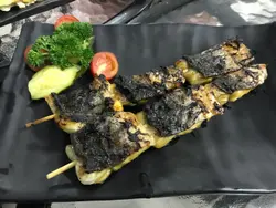 皮燒得很脆  肉質好嫩滑