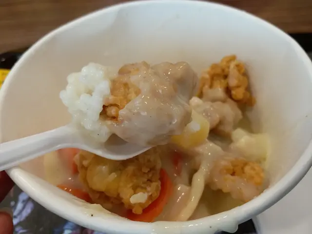 家鄉雞皇桶飯