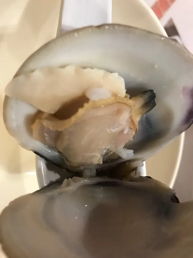 原隻大蜆龍蝦粥