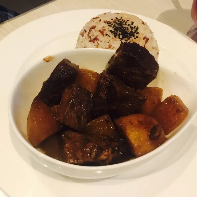 12小時慢煮啤酒惹味牛肉