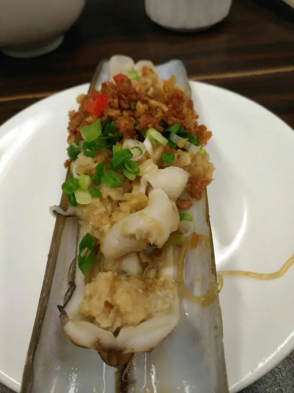 蒜蓉粉絲蒸蟶子皇