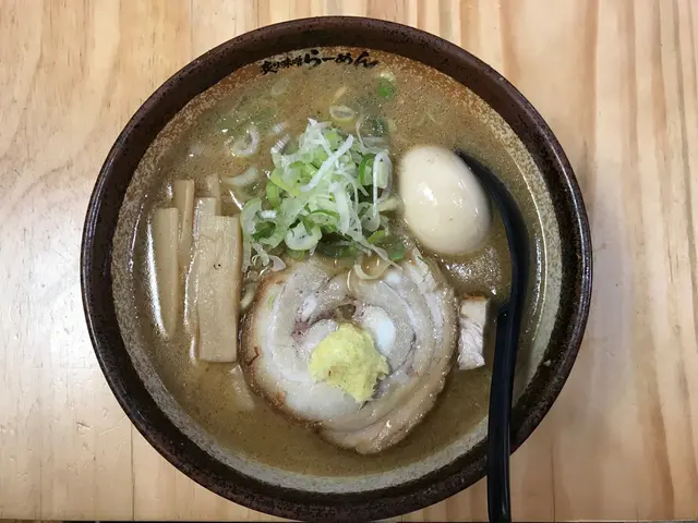 炙熱味噌拉麵