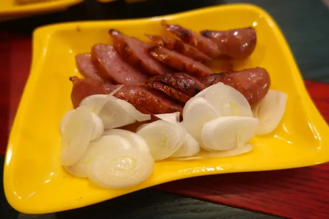 與京蔥同食，別有一番風味呢！