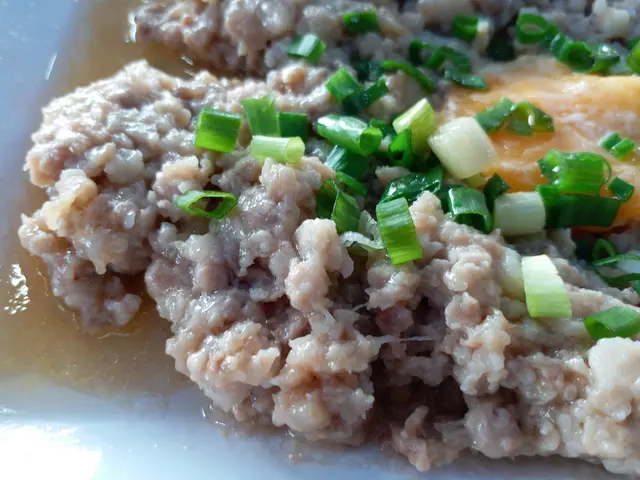 鹹蛋蒸肉餅