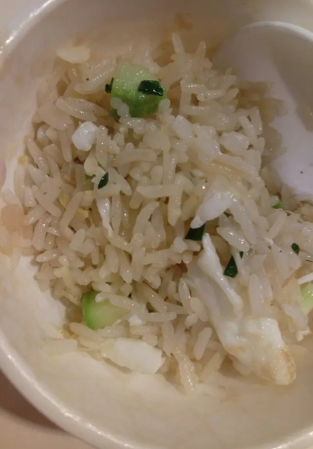 正宗炒飯，唔油，唔會炒到一pat pat！