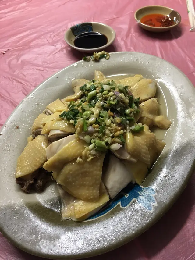 食雞有雞味，仲要係舊嫩滑冇喳。