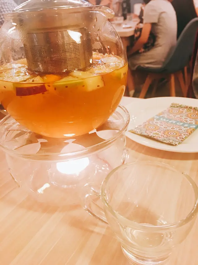 招牌果茶（熱）