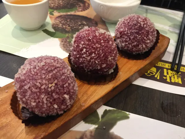 D奶黃太「流」,唔夠香,無想像中咁好食⋯