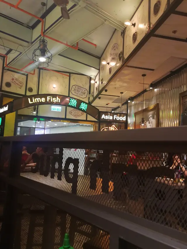 泰式金邊粉, 雞絲湯河