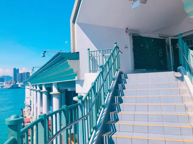 海事博物館旁邊樓梯上