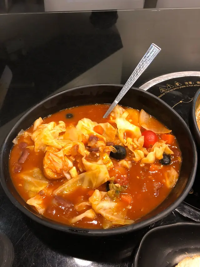 酸酸地好開胃，可以中和咖哩嘅濟