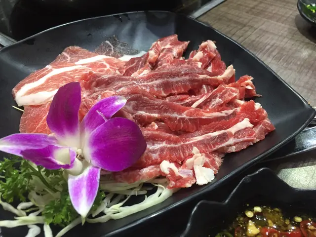 不錯，新鮮（香港食到既新鮮牛既水準）