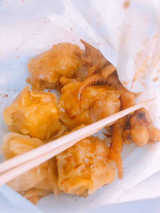 燒賣好味、咖喱魷魚超級縮水、唔好食!