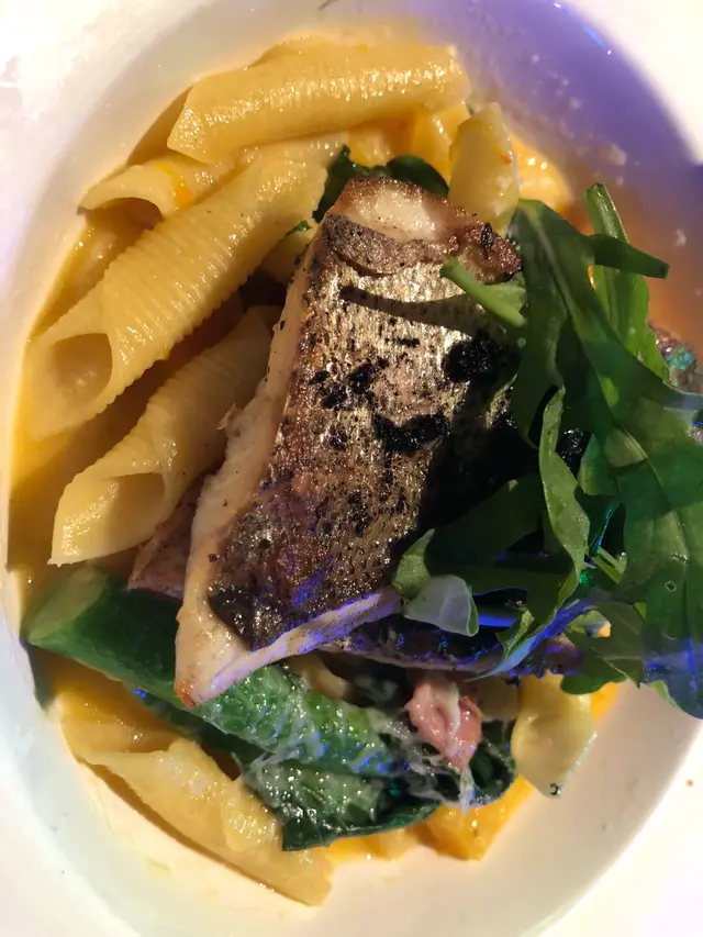 黑松露鱸魚通粉