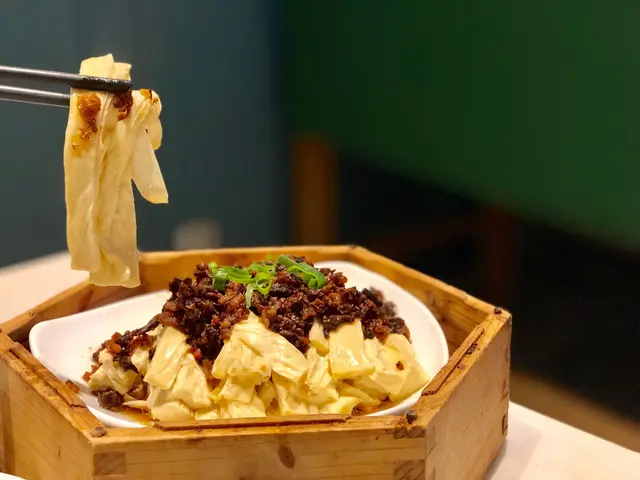 自製菌皇醬蒸鮮腐竹