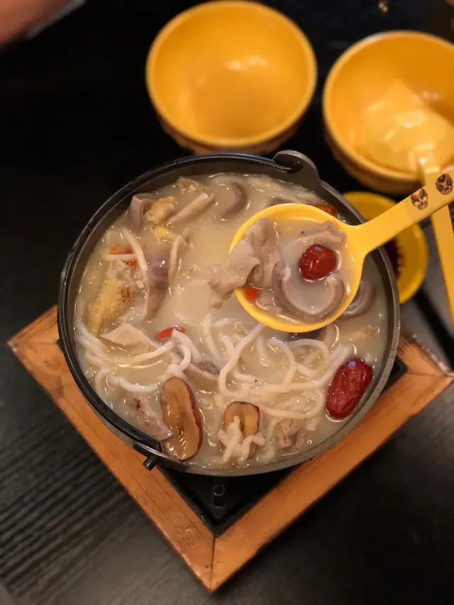 原創胡椒豬雞雞麵