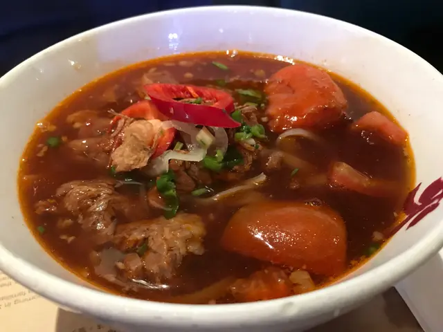 鮮茄牛腩河