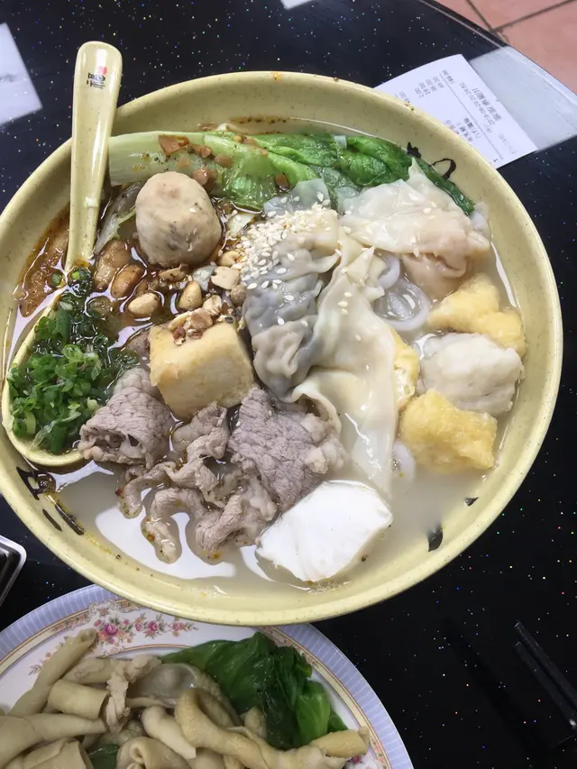 麻辣味唔錯，配料一般