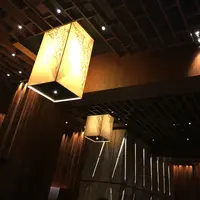 試左先講