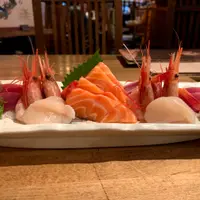 美女够钟食饭