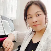 Mimi Tang