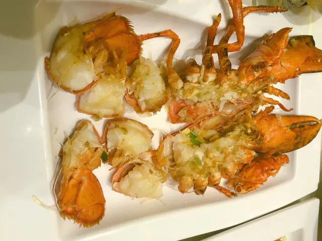 鮮魚湯龍蝦泡飯