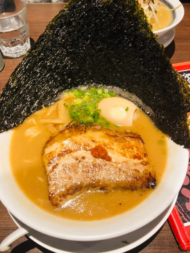 豬骨豚肉紫菜玉子拉麵