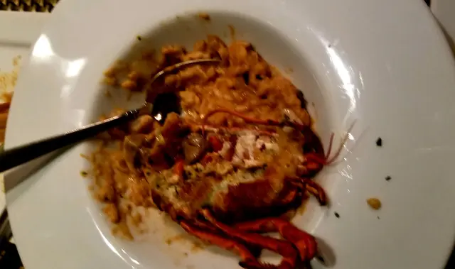 食咗一半先記得影,係龍蝦意大利飯😅😅