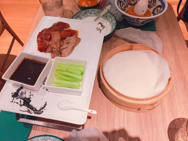 片皮鴨半隻