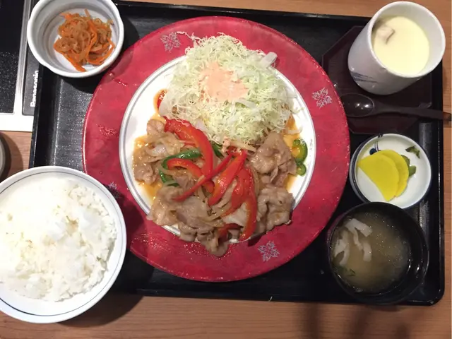 生薑豚肉定食