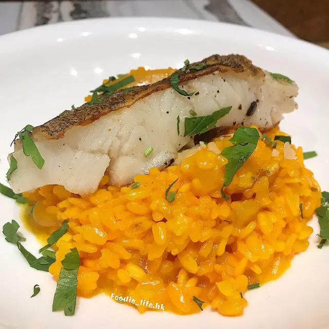 比目魚紅花燴意大利飯