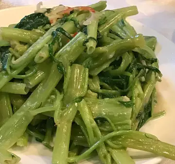 椒丝腐乳炒通菜