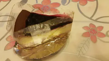 藍梅芝士蛋糕