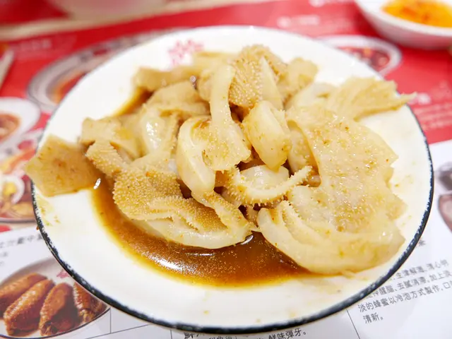 秘製沙嗲牛柏葉