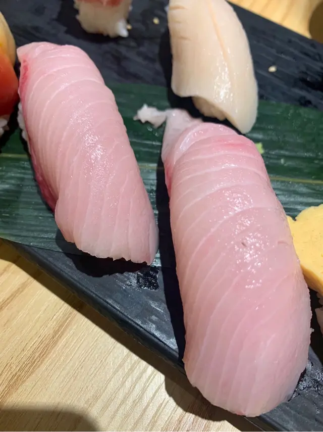 畀close  up睇下個整作精緻，juicy 