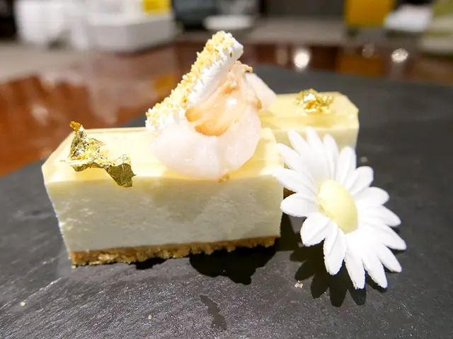 高知縣柚子蜂蜜慕絲蛋糕