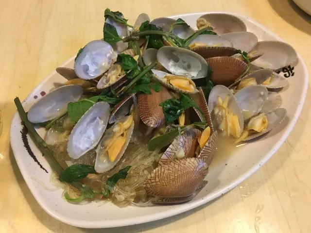 香葉炒蜆