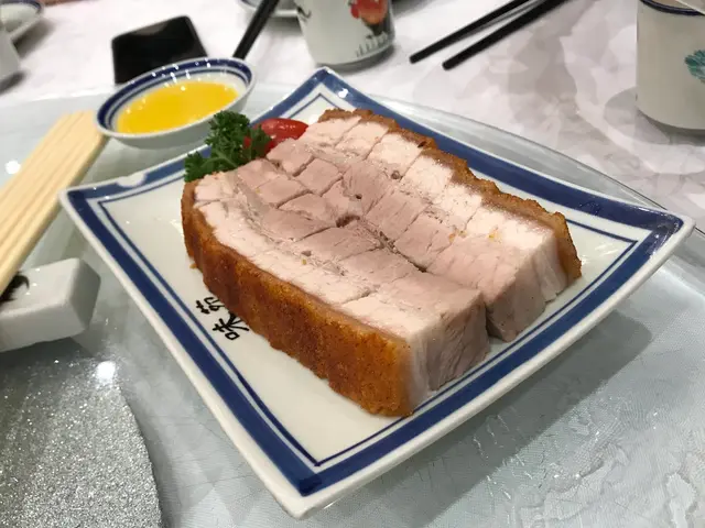 脆皮燒腩仔