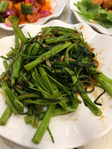 馬拉盞炒通菜