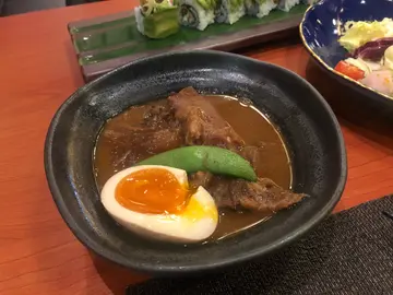 赤味噌煮牛筋牛舌