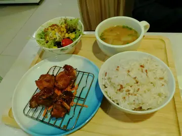 猪都有火(餐) 