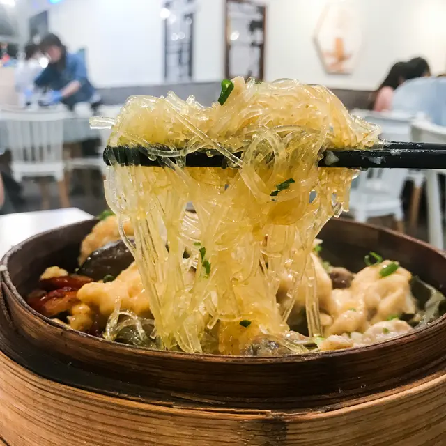 紅棗杞子荷葉蒸雞