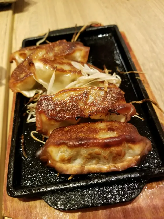 煎餃子