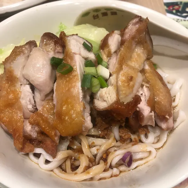 香酥雞扒乾伴麵