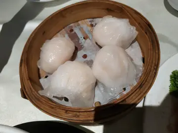 晶莹鲜虾饺