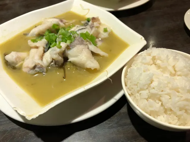 酸辣魚飯